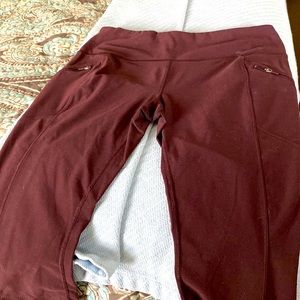 EddieBauer Trail capri pants-wine (maroon) *discontinued style*